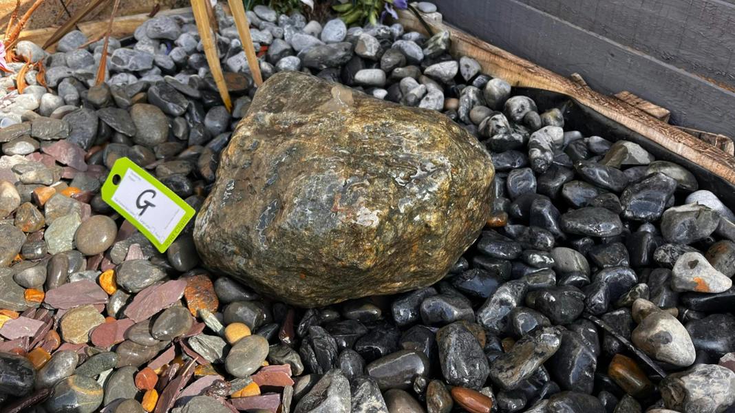 Drilled Natural Bouler G Water Feature