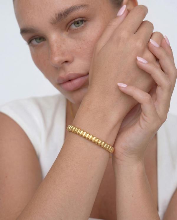 Elk & Bloom Chunky Beaded Ribbed Band 14K Gold Bangle