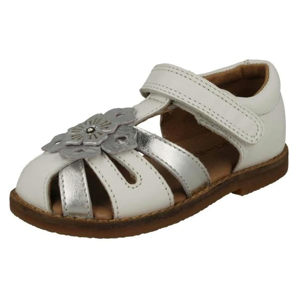 Start-rite Girls Startrite Flower Detailed Closed Toe Sandals Flora