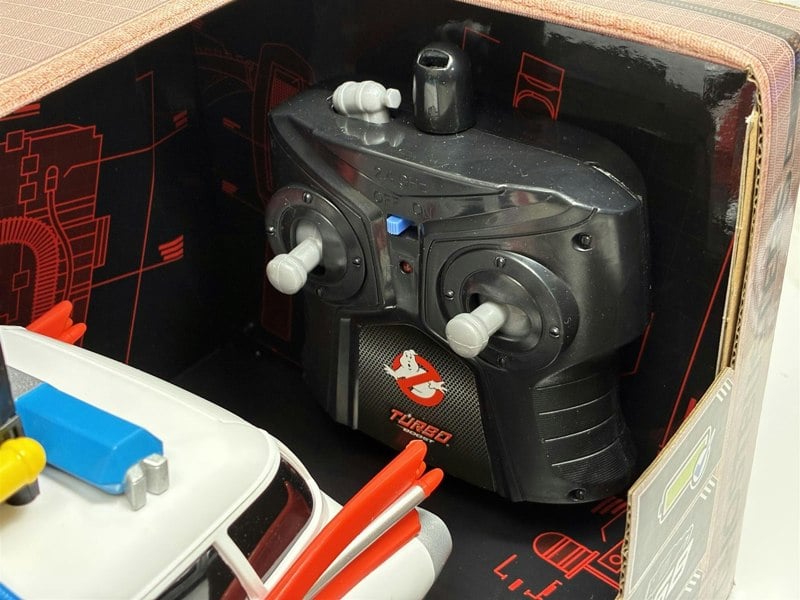 Jada Ghostbusters Ecto 1 Remote Control 1:16 Scale Jada 36139