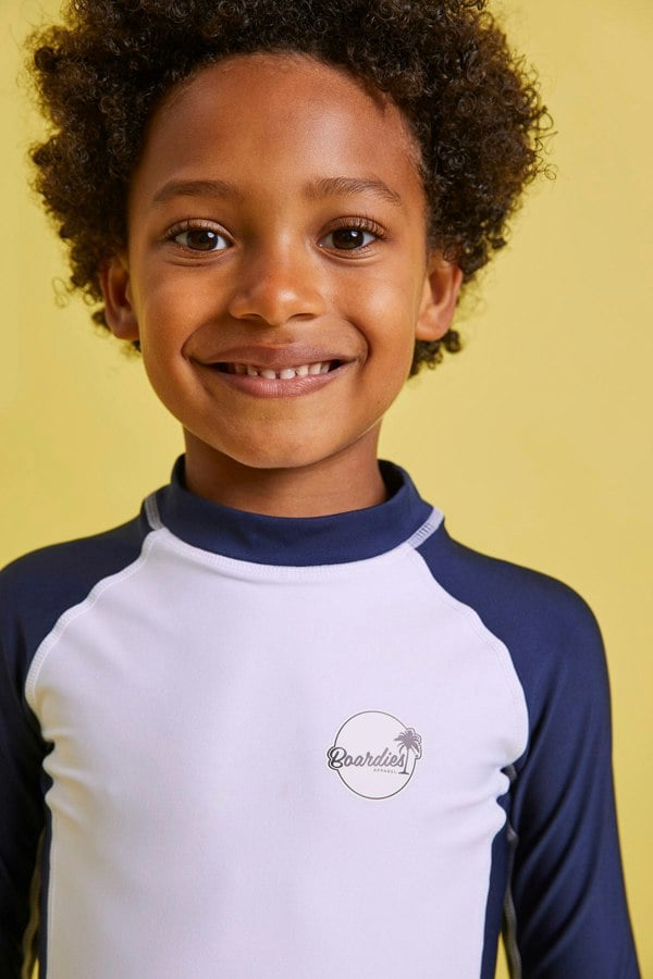 BOARDIES White and Navy Rash Guard
