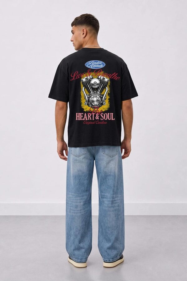 London Attitude Heart & Soul Oversized Heavyweight Printed T-Shirt