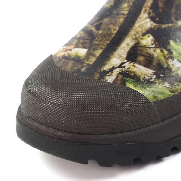 Triple reinforced toe on Grisport Swamp II Camo Wellington – added protection for rough and rocky ground