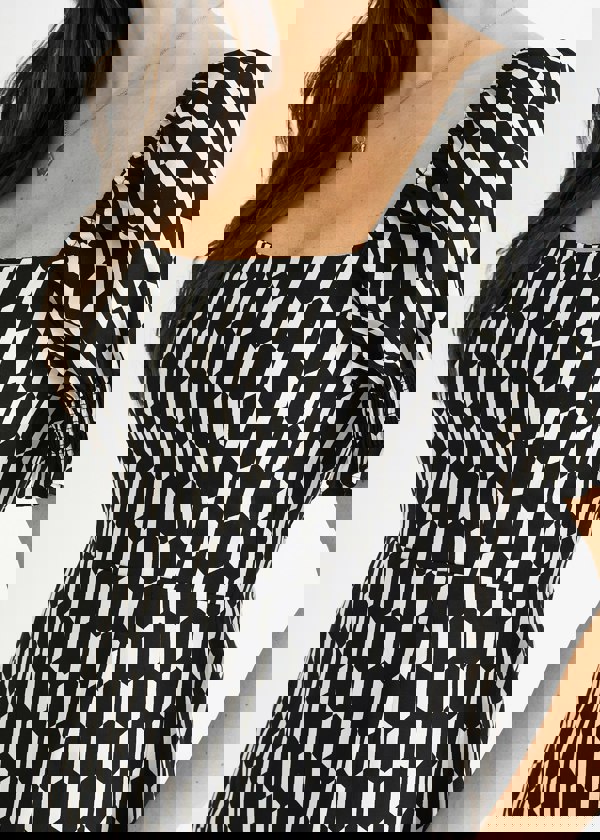 Gini London Black Geo Print Square Neck Midi Dress