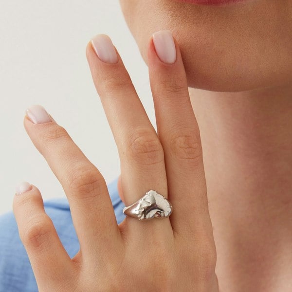 Spero London Sterling Silver Chunky Love Heart Signet Ring