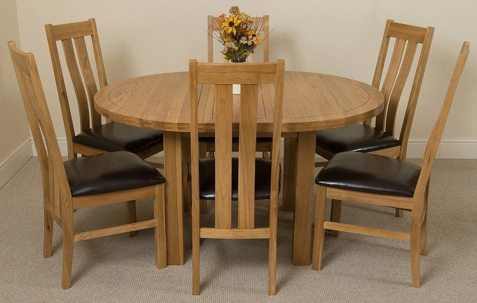 That's Furniture Edmonton Round Extendable Oak Dining Set with Princeton Oak Chairs