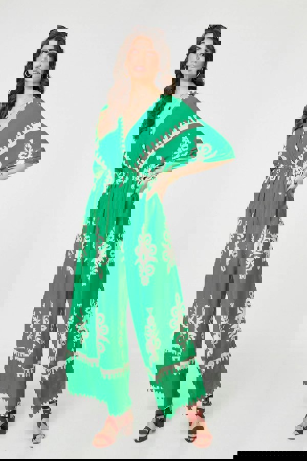 Green | Printed 3/4 Sleeve Jumpsuit : Model is 5'9"/175 cm and wears UK10/EU38/US6/AUS10