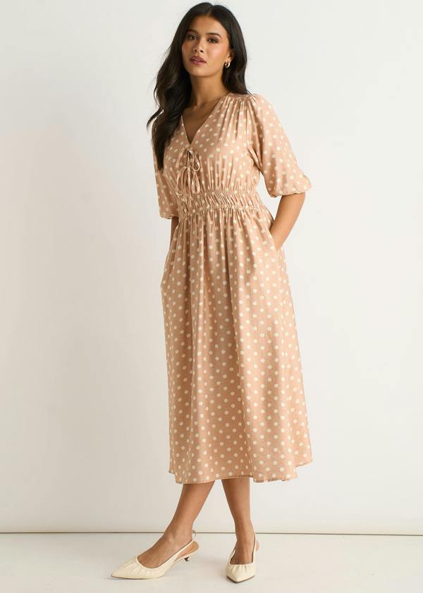 Gini London Oatmeal Spot Print Shirred Waist Shift Midi Dress