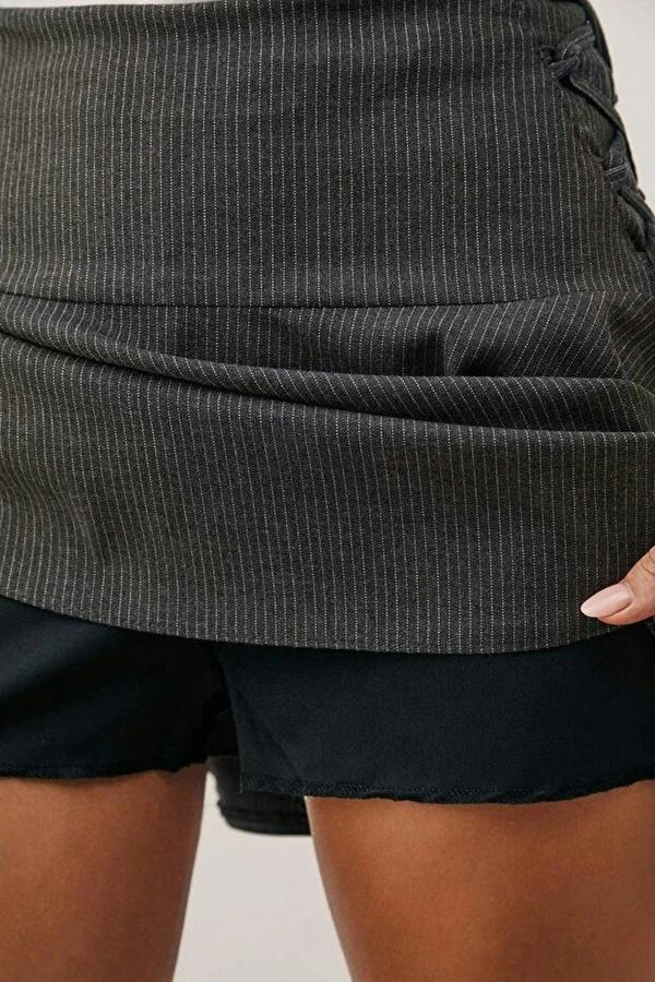WOVCOR Woven Mini Short Skirt with Lace Detail