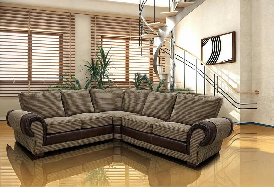 Tango Sofa Scene