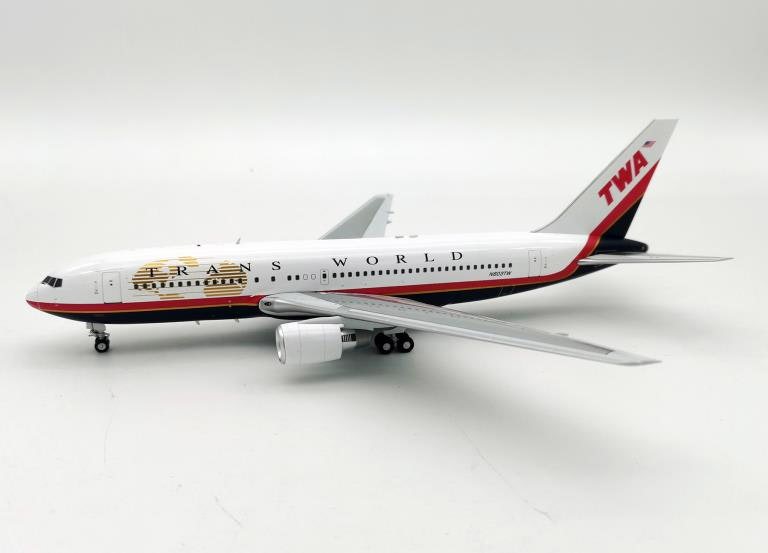 MCSlots TWA Boeing 767-200 N603TW With Stand 1:200 Inflight200 IF762TW0222