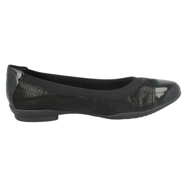 Clarks Ladies Clarks Ballerina Flats Neenah Garden