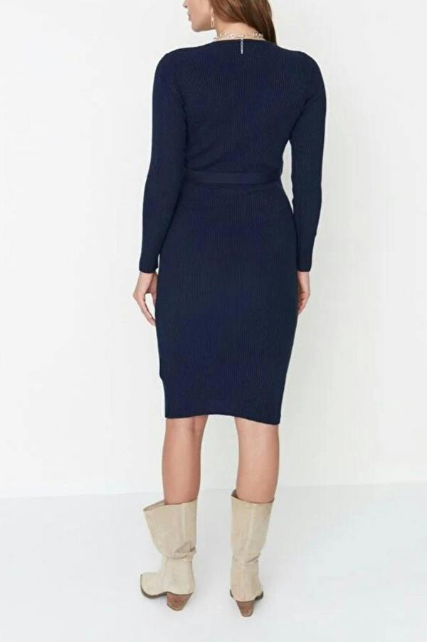 WOVCOR Midi Knit Belt Detail Dress