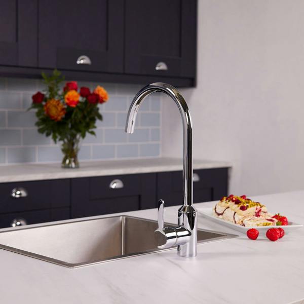 Flode Bryne | Single Lever Kitchen Sink Mixer Tap with Swivel Spout | Polished Chrome Finish