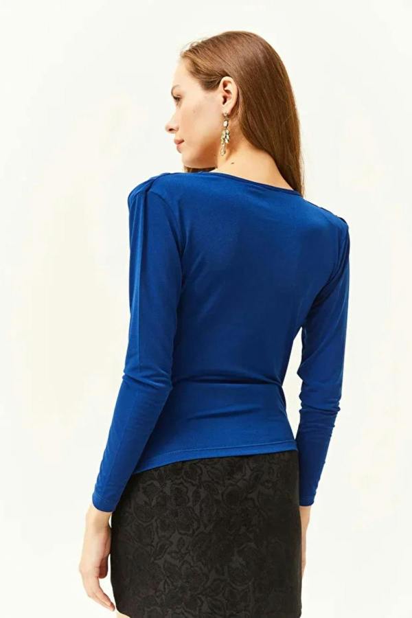 Hoxton Gal Padded-Pleated V-Neck Blouse