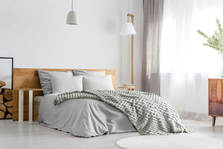 Lush Faux Rabbit Fur Silver Throw 140x180cm