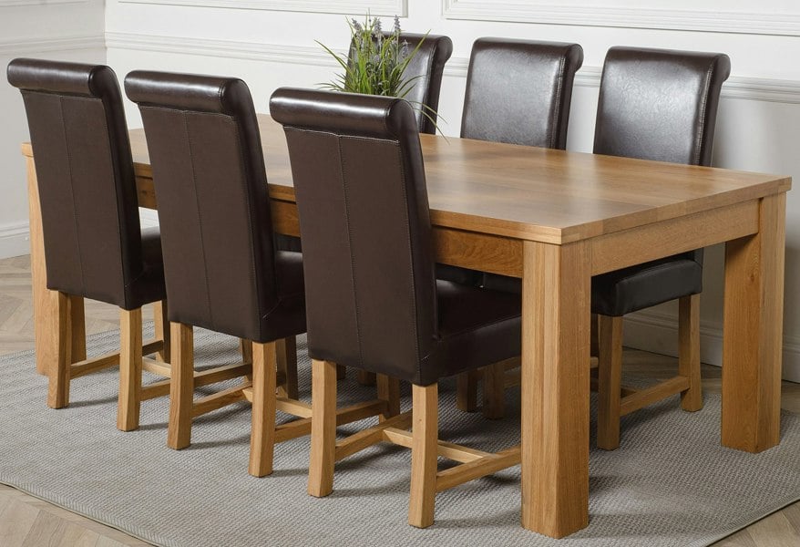 That's Furniture Dakota Extra Large Oak Dining Table with Washington Leather Chairs