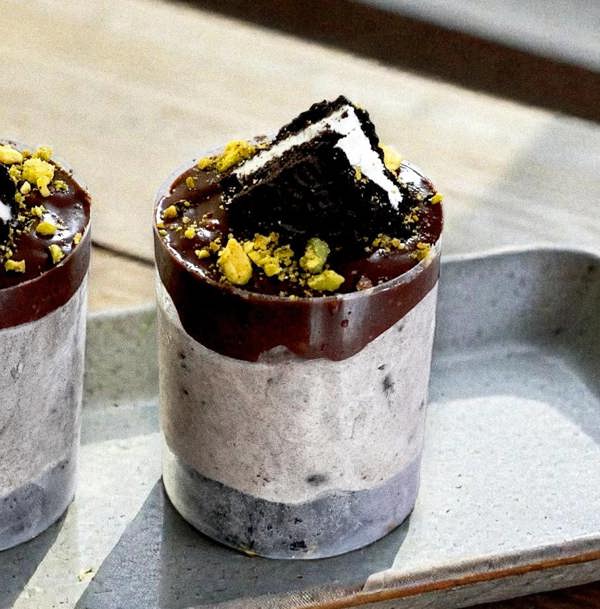 Pleese Pistachio Cookies & Cream Mini Cheesecakes 2 x 80g