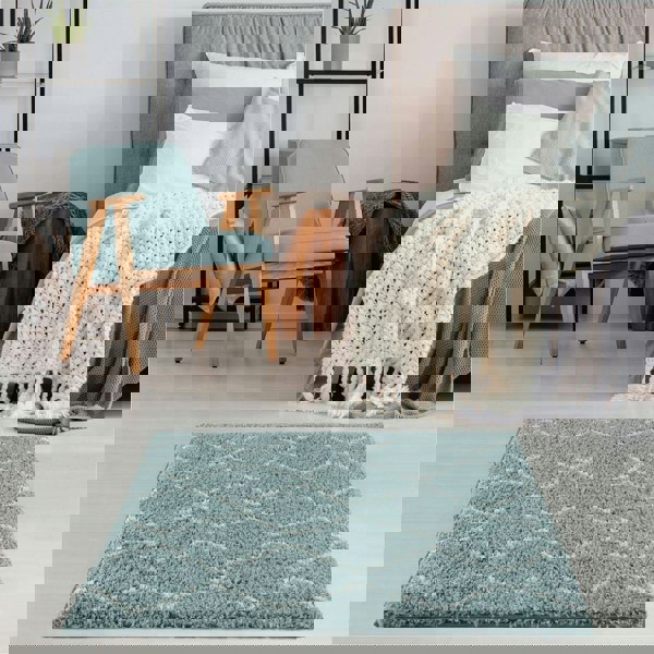 Moroccan-style thick shaggy rug, With a deep 30 mm pile, non-shedding, pet-friendly