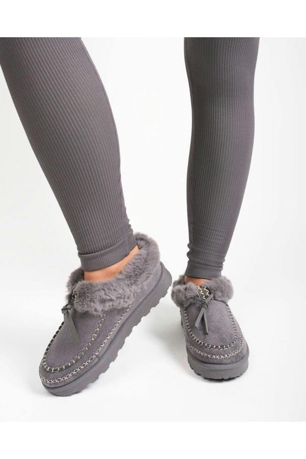Kessia Faux Suede Fluffy Lined Ankle Boots With Stitch Detail - Grey