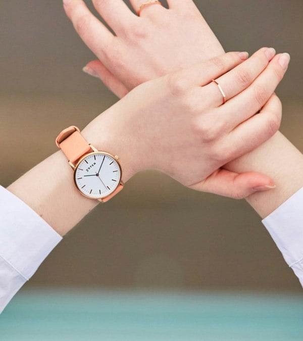 Votch Rose Gold & Coral Watch | Moment