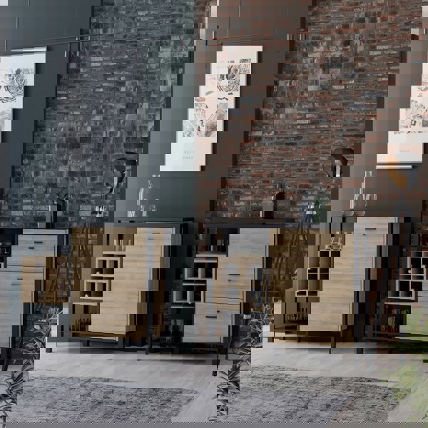 Furniture To Go High Rock 3 Drawer Display Chest in Matt Black/Riviera Oak