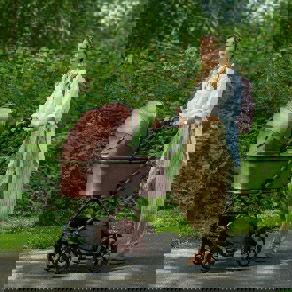 Giggle 4 Special Edition Pram and Accessory Bundle Bear Hug - Bundle - Cosatto Store