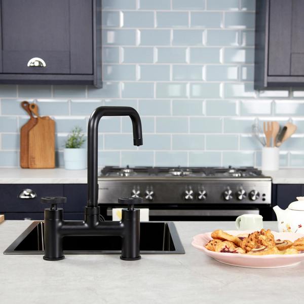 Flode kraft | Industrial Bridge Style 3 in 1 Instant Boiling Tap | Matt Black Finish