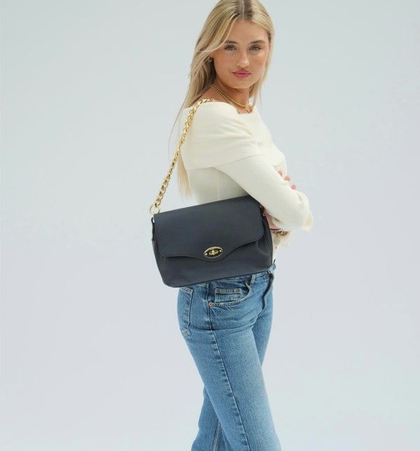 The Maddie Maxi Leather Bag - Navy