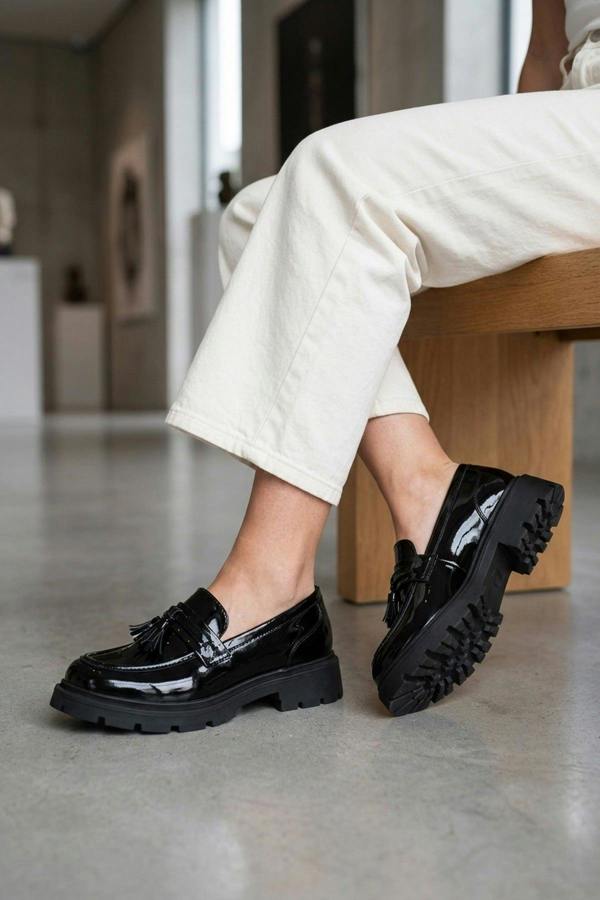 Saoirse Patent Chunky Sole Tassel Loafers - Black