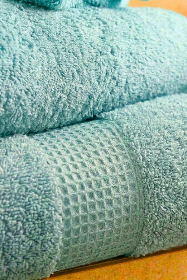 Dyzi Supersoft Absorbent Egyptian Cotton Bathroom Towels 550GSM