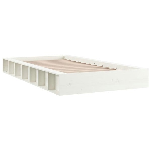 Berkfield Bed Frame White 140x190 cm Solid Wood