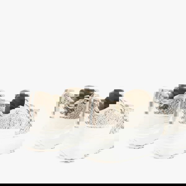 1615364827-54113500.jpg