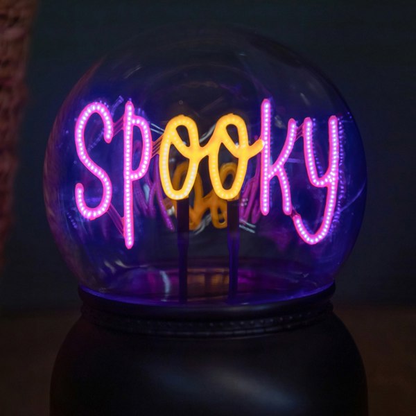 Samuel Alexander 14cm Battery Operated Light up Spooky Halloween Globe with LEDs