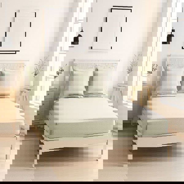 Snug City Luxury 200TC Oxford Border Pillowcase Pair Soft Feel