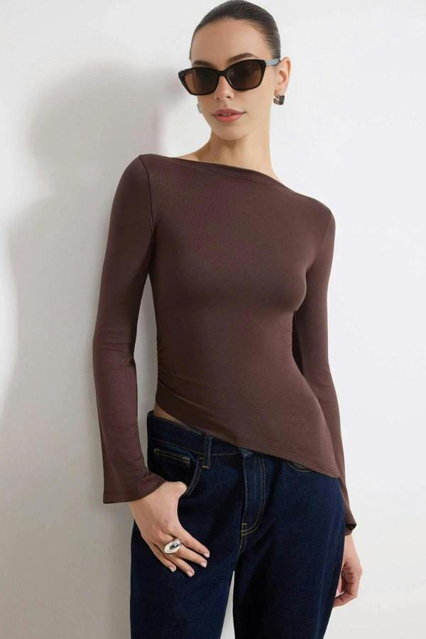 WOVCOR Boat Neck Long Sleeved Soft Knit Blouse