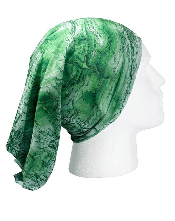 RUFFNEK® Snowdon Three Peaks Snood – breathable and practical snood for conquering Wales Snowdon and other outdoor adventures.