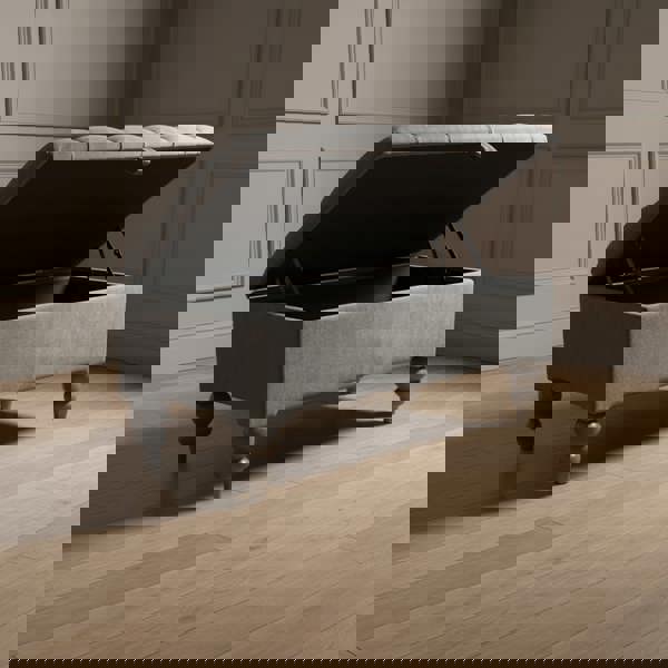 Space-Saving Storage Ottoman Bench for Small UK Apartments - ISTOOLS