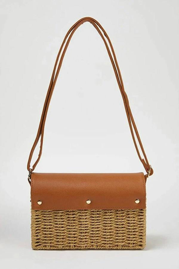 WOVCOR Straw Contrast Women's Small Shoulder Bag