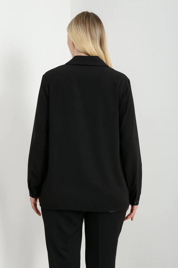 Hoxton Gal Oversized Long Sleeves Shirt Collar Blouse Top with Brooch Detail in Black