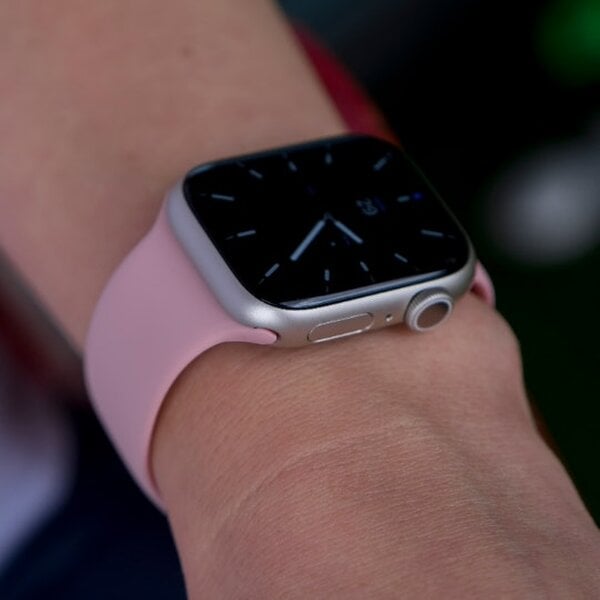 The Colourful Aura Multicolour Iwatch Silicone Strap Band FOr Apple Watch Series - Pink