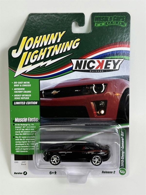 Johnny Lightning 2013 Chevy Camaro ZL1 Black 1:64 Scale JLMC030A