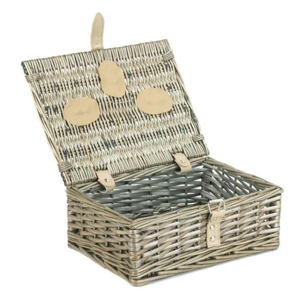 Wicker Picnic Baket with Lining