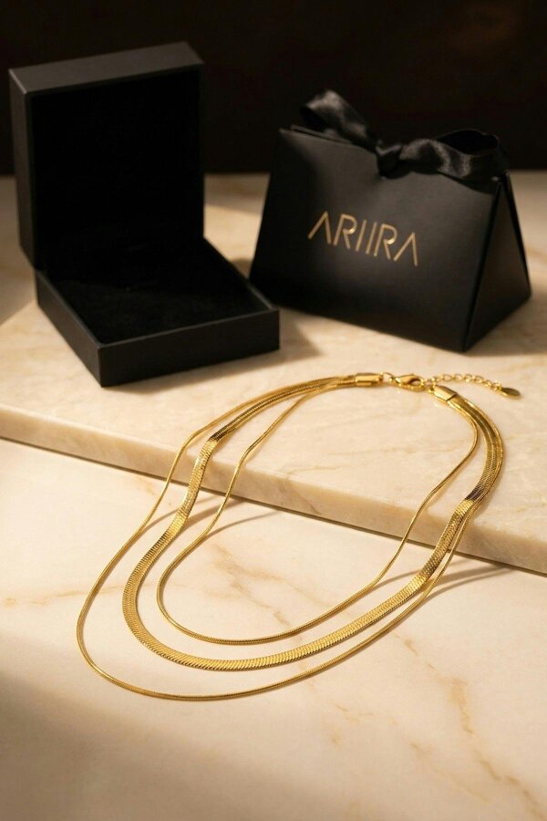 ARIIRA Cherry Triple Layered Flat Snake Chain