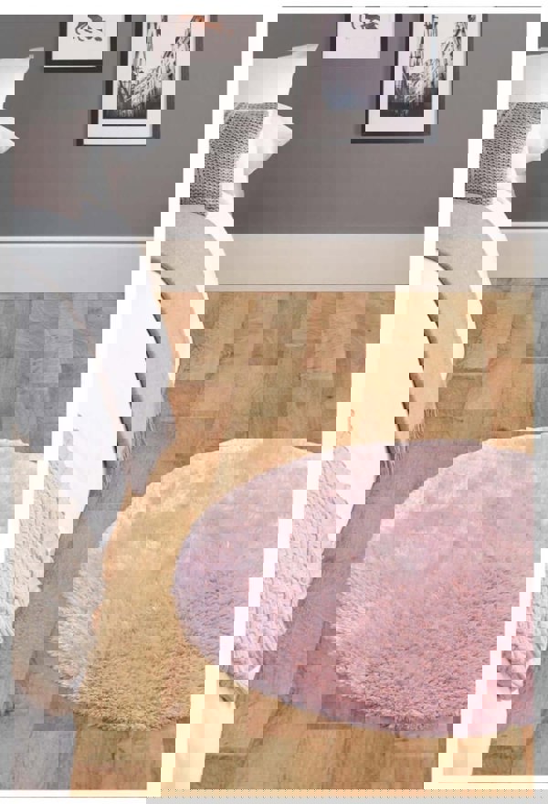 Machine Washable Shaggy Rug Plain Design in Pink – The Rugs