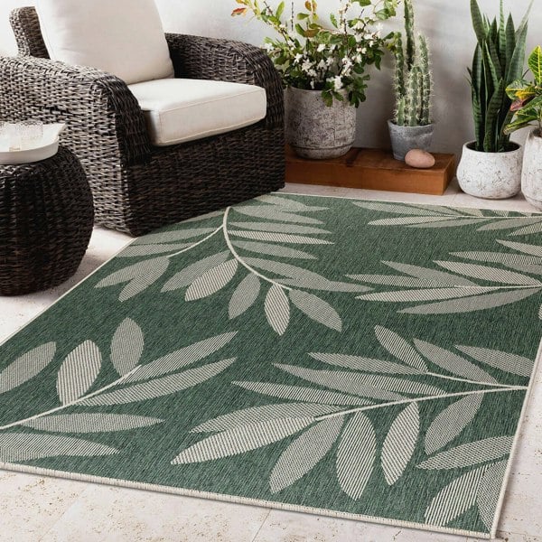 Trailing Leaves Design Reversible Outdoor Rug in Green & Brown