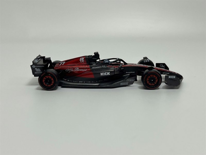 Mini GT Alfa Romeo F1 Team Kick C43 #77 2023 Australian GP Valtteri Bottas 1:64 Mini GT MGT00729L