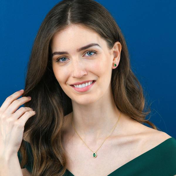 namana Gold Plated 925 Sterling Silver Green Pear Drop Halo Pendant Necklace for Women
