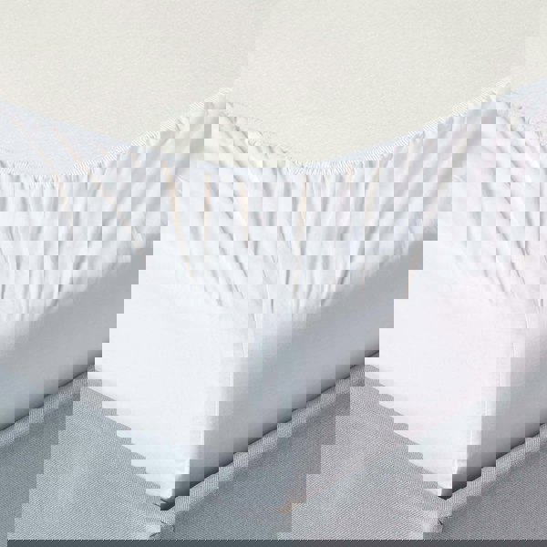 HOMESCAPES Cotton Cot Bed Fitted Sheets 200 Thread Count, 2 Pack