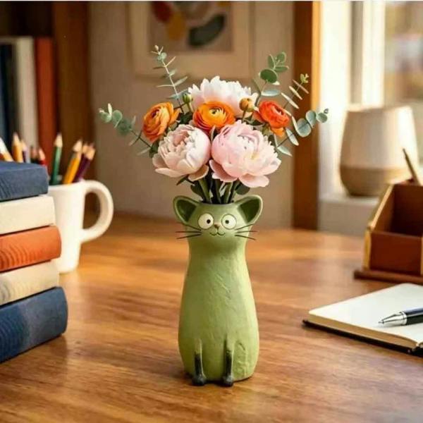 Leaper Cute Resin Cat Shaped Decorative Vase Ornament